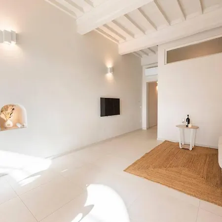 Luxurious Couple's Sanctuary San Miniato